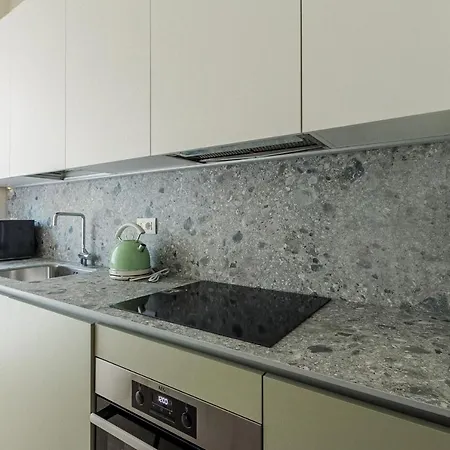 Uberto Visconti Di Modrone B Appartement